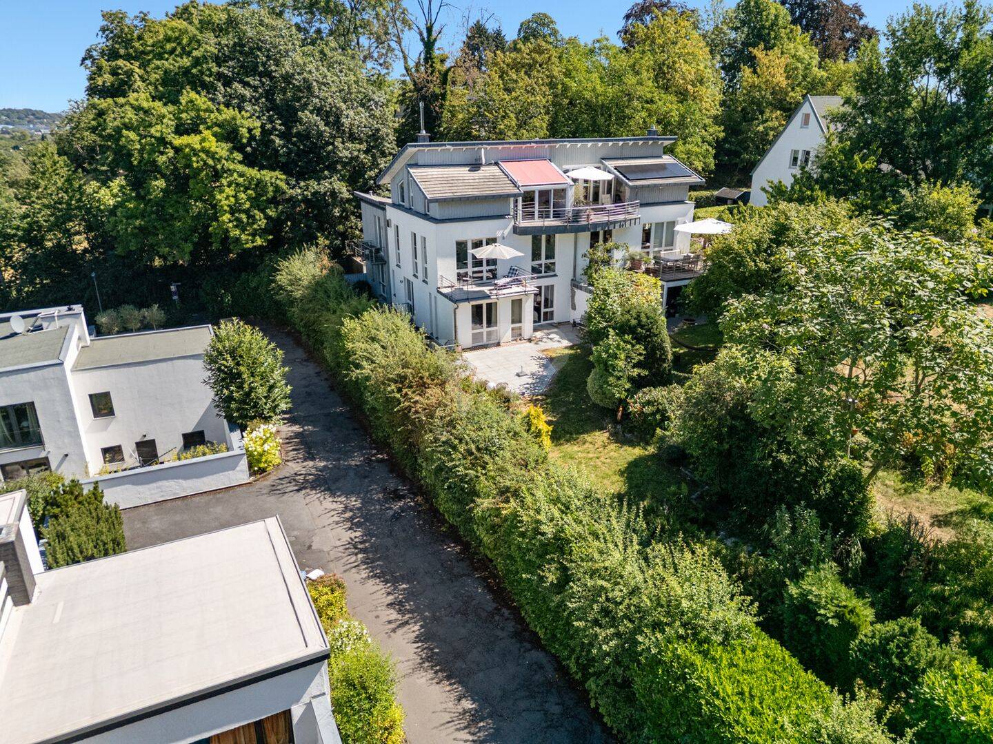 Traumblick trifft Wohnkomfort – großzügig, modern und technisch zeitgemäß, 52074 Aachen