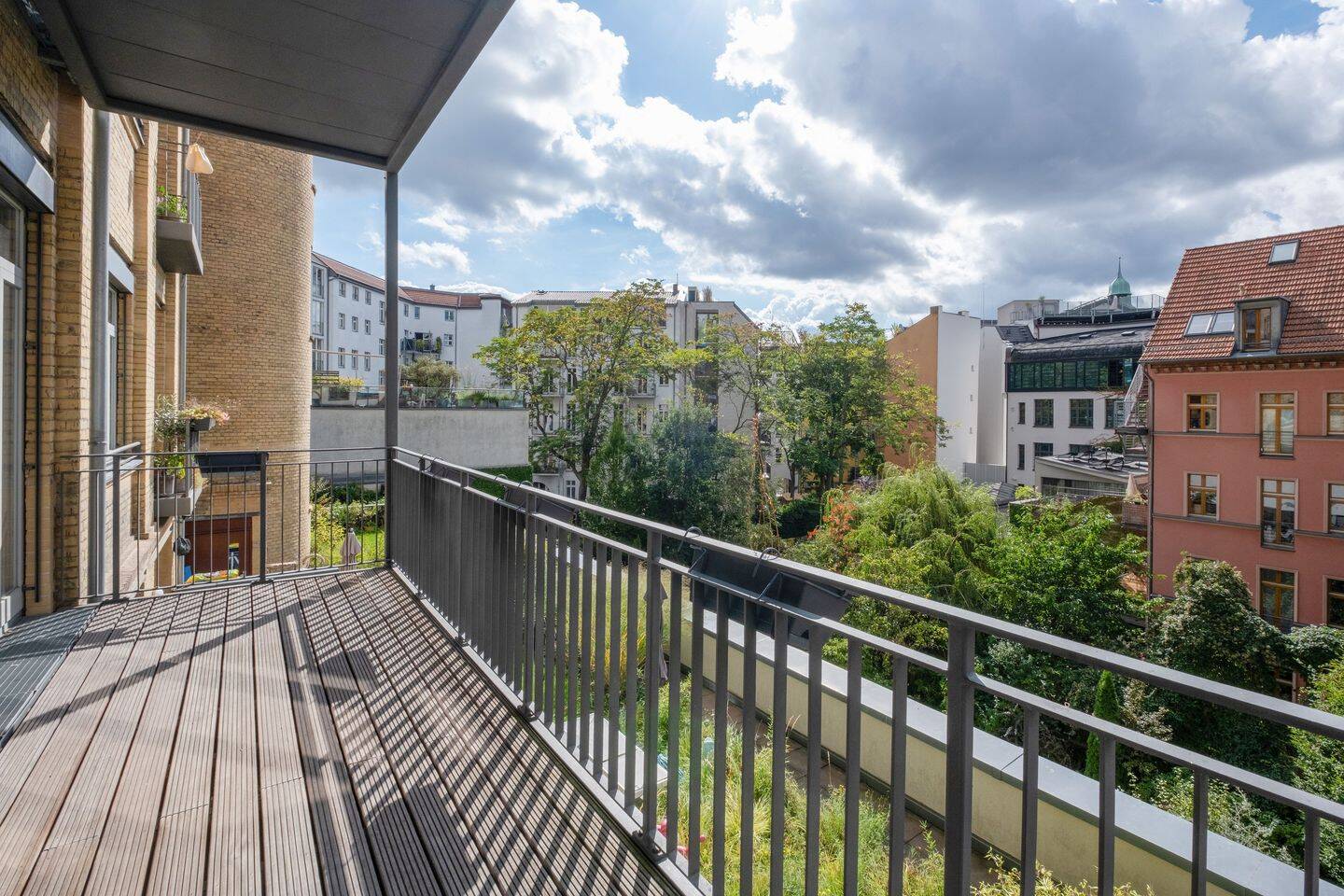Exklusives Wohnen im denkmalgeschützten Altbau der Fehrbelliner Höfe, 10119 Berlin (Mitte Prenzlauer Berg)
