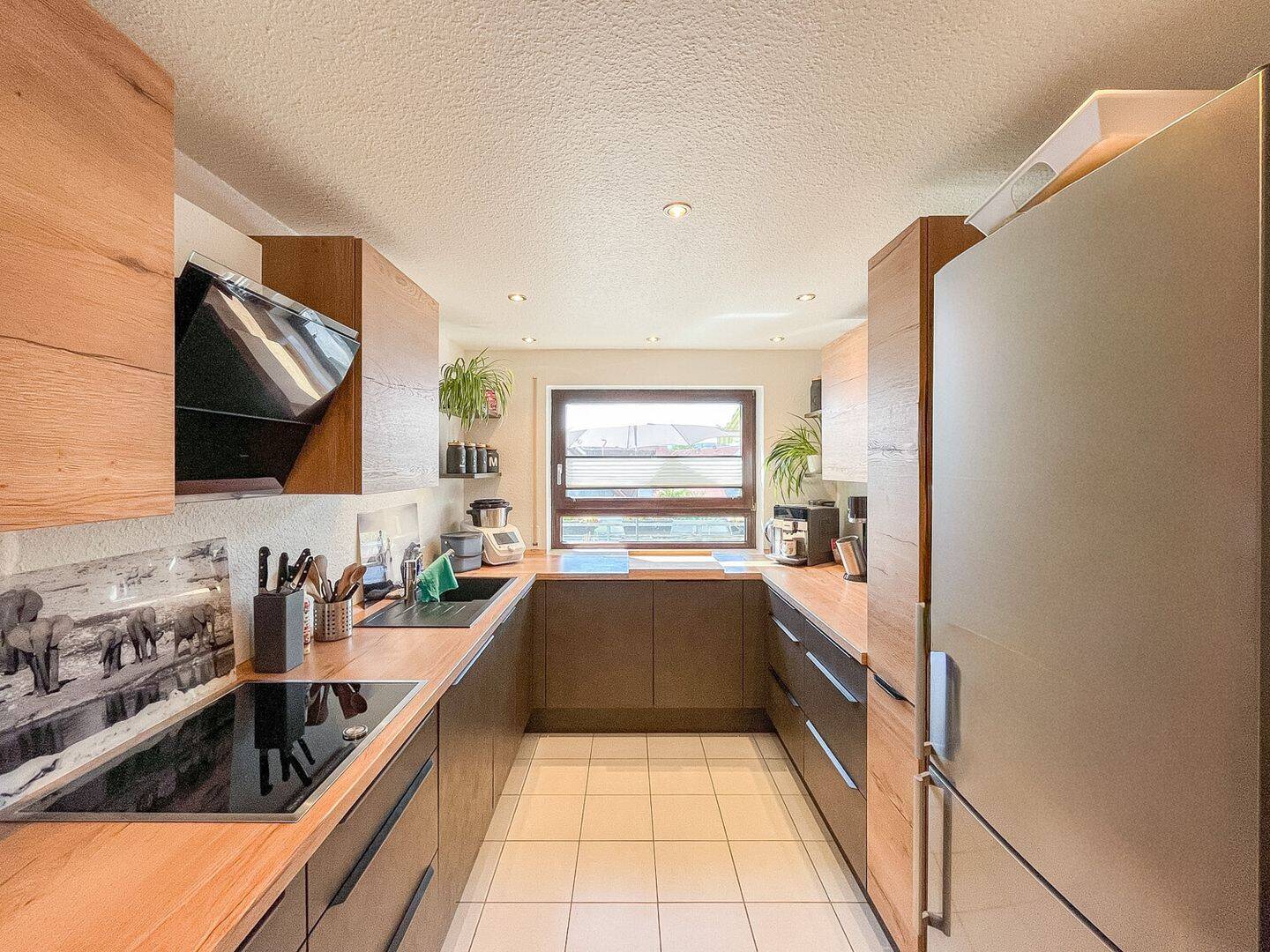 Moderne renovierte | DG-Maisonette-Wohnung | 5,5 Zi. | 129 m² | Garage | Balkon| Wannweil, 72827 Wannweil