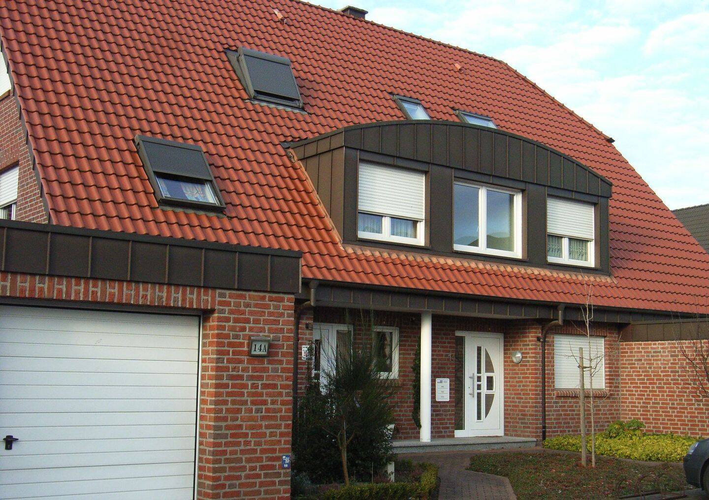 Oelde | Dachgeschoss-Wohnung in bevorzugter Wohnlage, 59302 Oelde