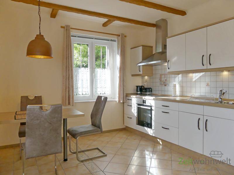 (EF0338_M) Dresden: Klotzsche, möbliertes Apartment in ruhigem Wohnhaus mit grünem Garten, an Wochenendheimfahrer, 1109 Dresden (Dresdener Heide Hellerau/Wilschdorf Hellerberge Industriegebiet Klotzsche Klotzsche)