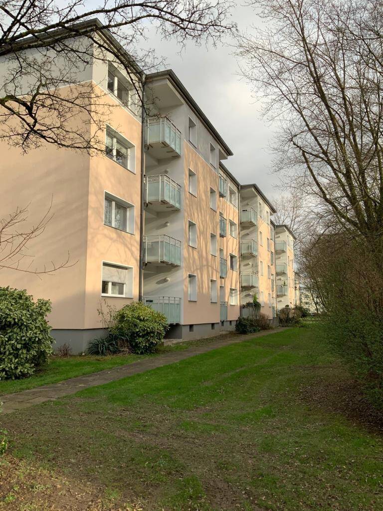 3-Zimmer-Wohnung mit Balkon und Gäste-WC in Moers Vinn, 47441 Moers