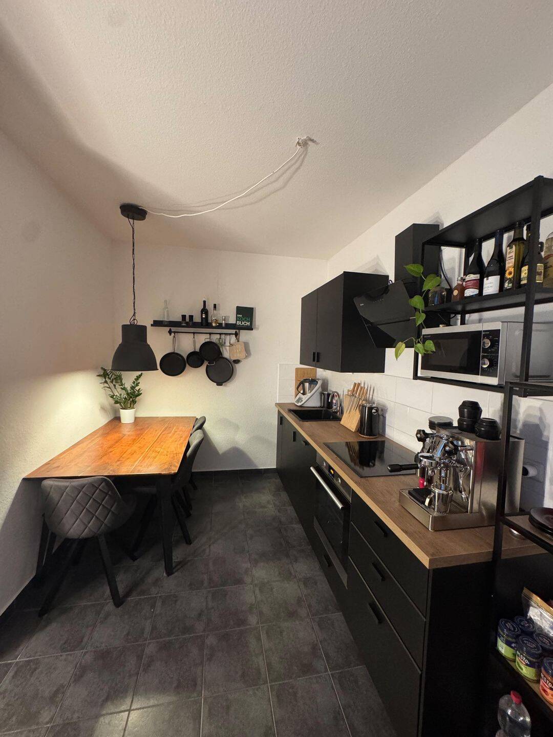Wohnen über der Stadt schöne 2-R-Wohnung in Magdeburg – Altstadt im DG ca.45m2 mit EBK. vermieten., 39104 Magdeburg (Altstadt Buckau)