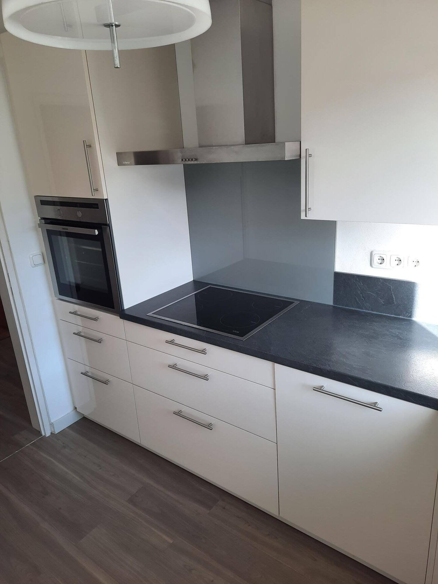 Schöne 3-Zimmer-Wohnung mit Balkon zwischen Zentrum und Campus, 91052 Erlangen (Anger Erlangen-Ost Erlangen-Süd Innenstadt)