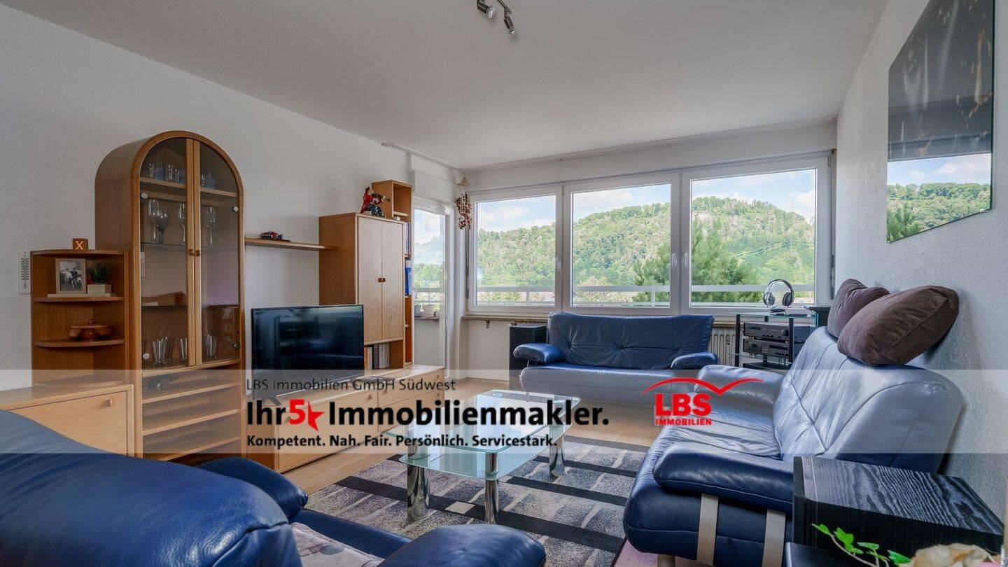 Über den Dächern: Helle 2-Zimmer-Wohnung in Rielasingen-Worblingen!, 78239 Rielasingen-Worblingen
