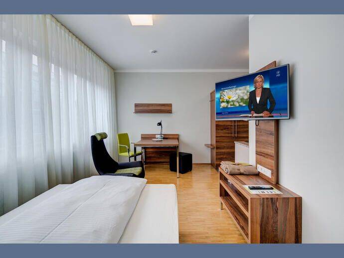 Möbliert: ADALPERO Apartments in Ismaning, 85737 Ismaning