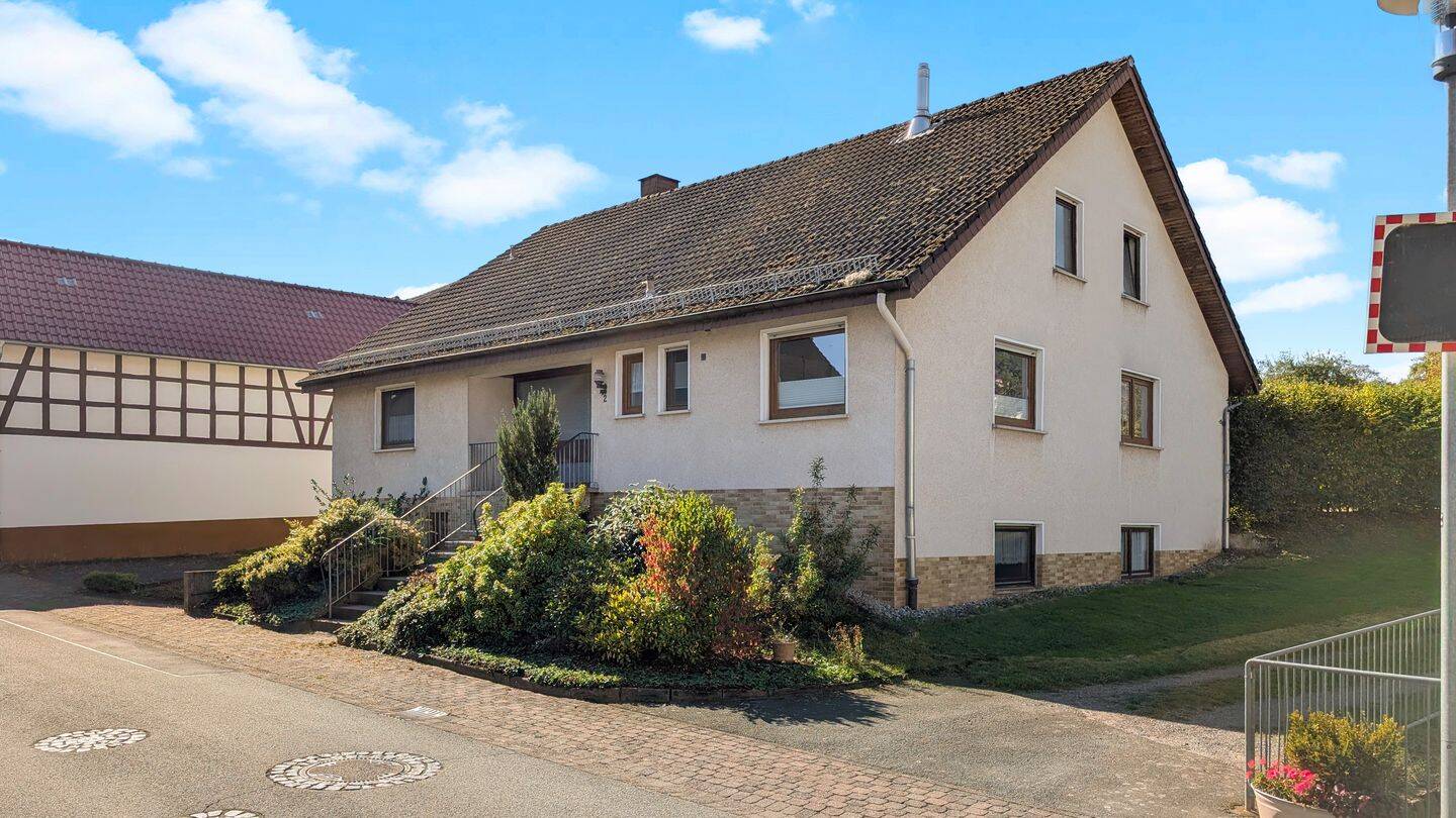 Gepflegtes Einfamilienhaus / Wohnkomfort, Landleben und Lebensqualität, 35088 Battenberg (Eder)