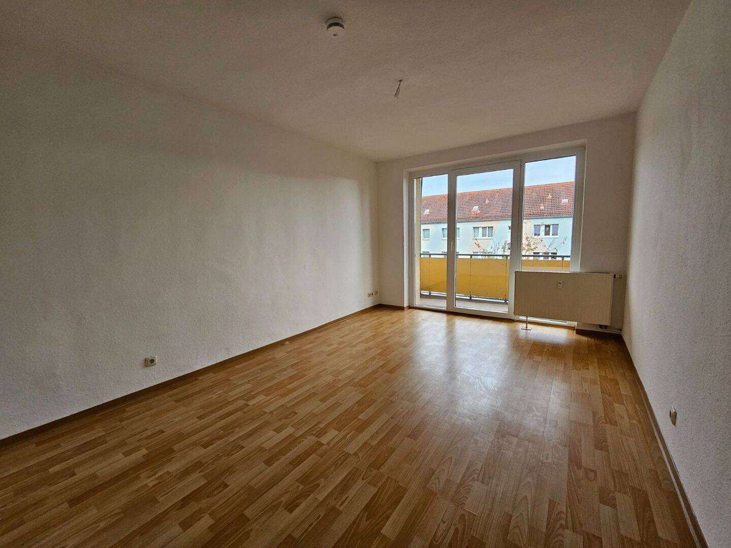 Einziehen & Wohlfühlen: klassische 2-Raumwohnung mit Balkon, 99974 Mühlhausen/Thüringen