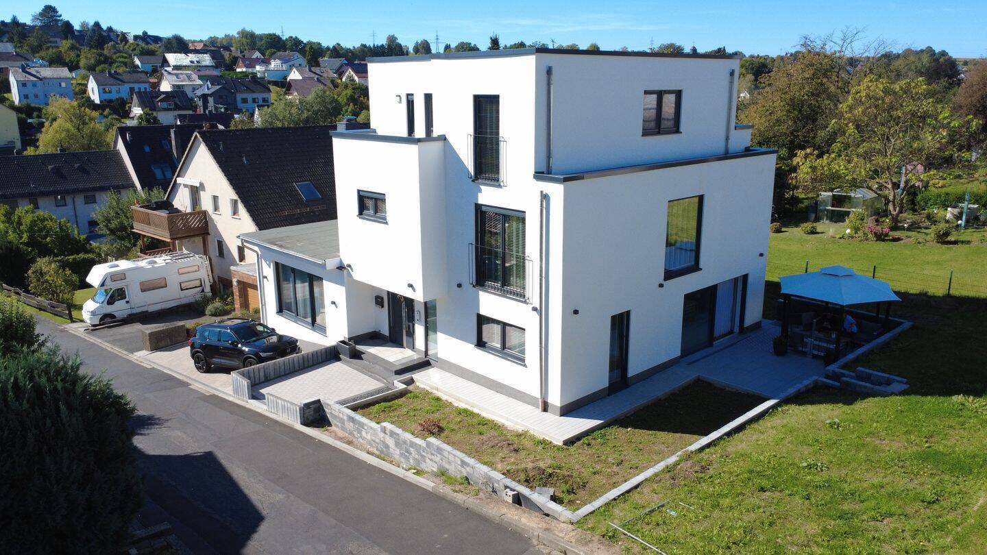 Moderne Villa in Fuldatal – großzügige Architektur, Galerie & 7 Zimmer, 34233 Fuldatal (Wolfsanger/Hasenhecke)