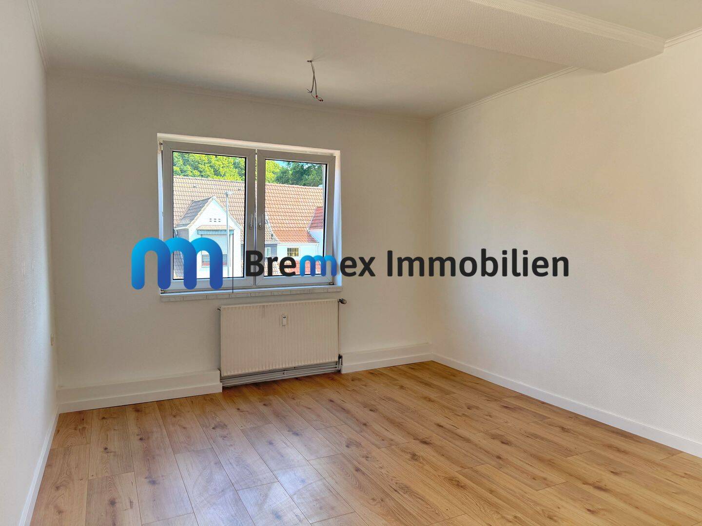 Helle und geräumige 3-Zimmer-Wohnung, 28277 Bremen (Kattenesch Kattenturm)