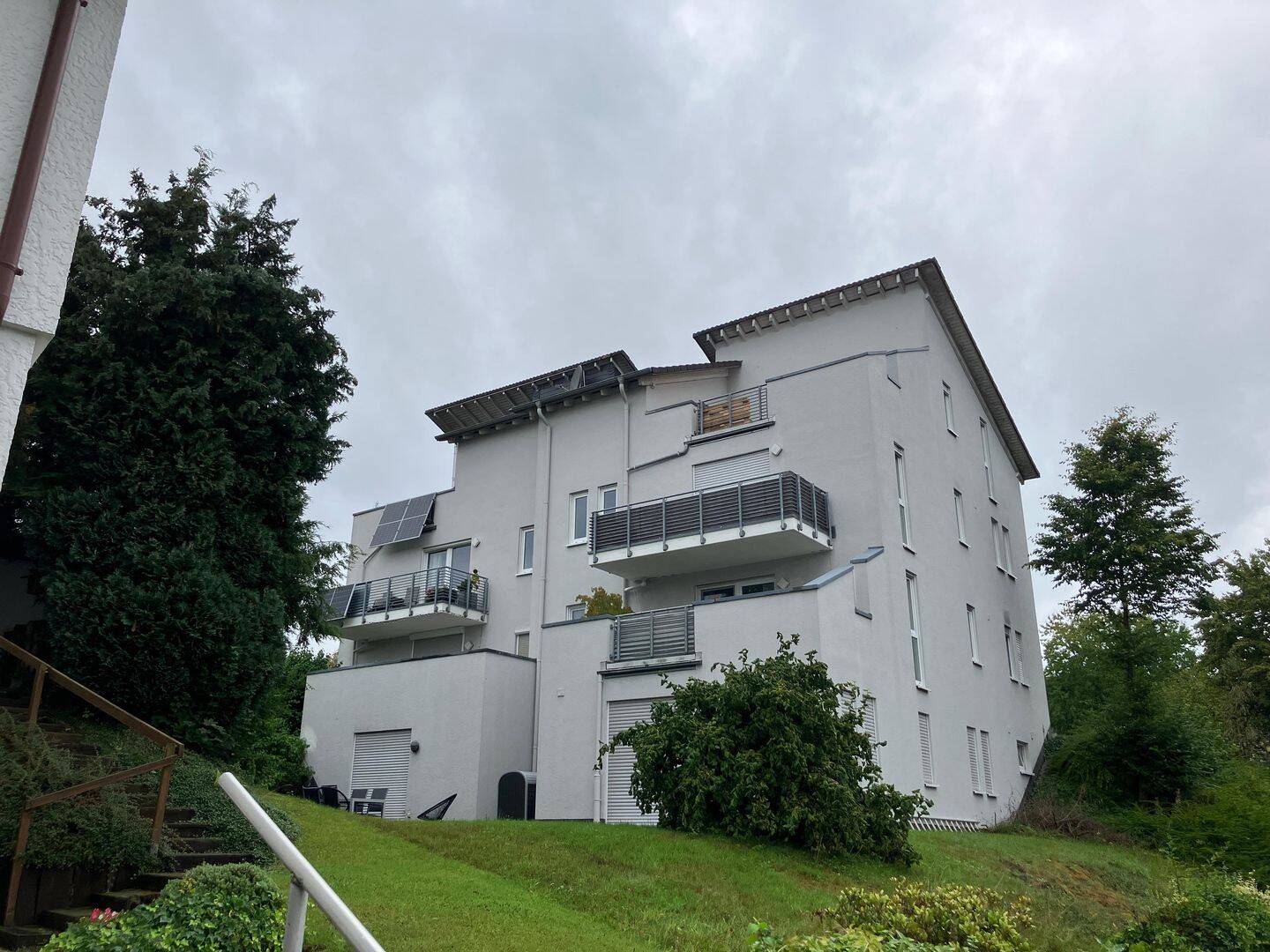 Helle 3-ZKB in Freudenberg-Büschergrund | großer Balkon | Stellplatz, 57258 Freudenberg