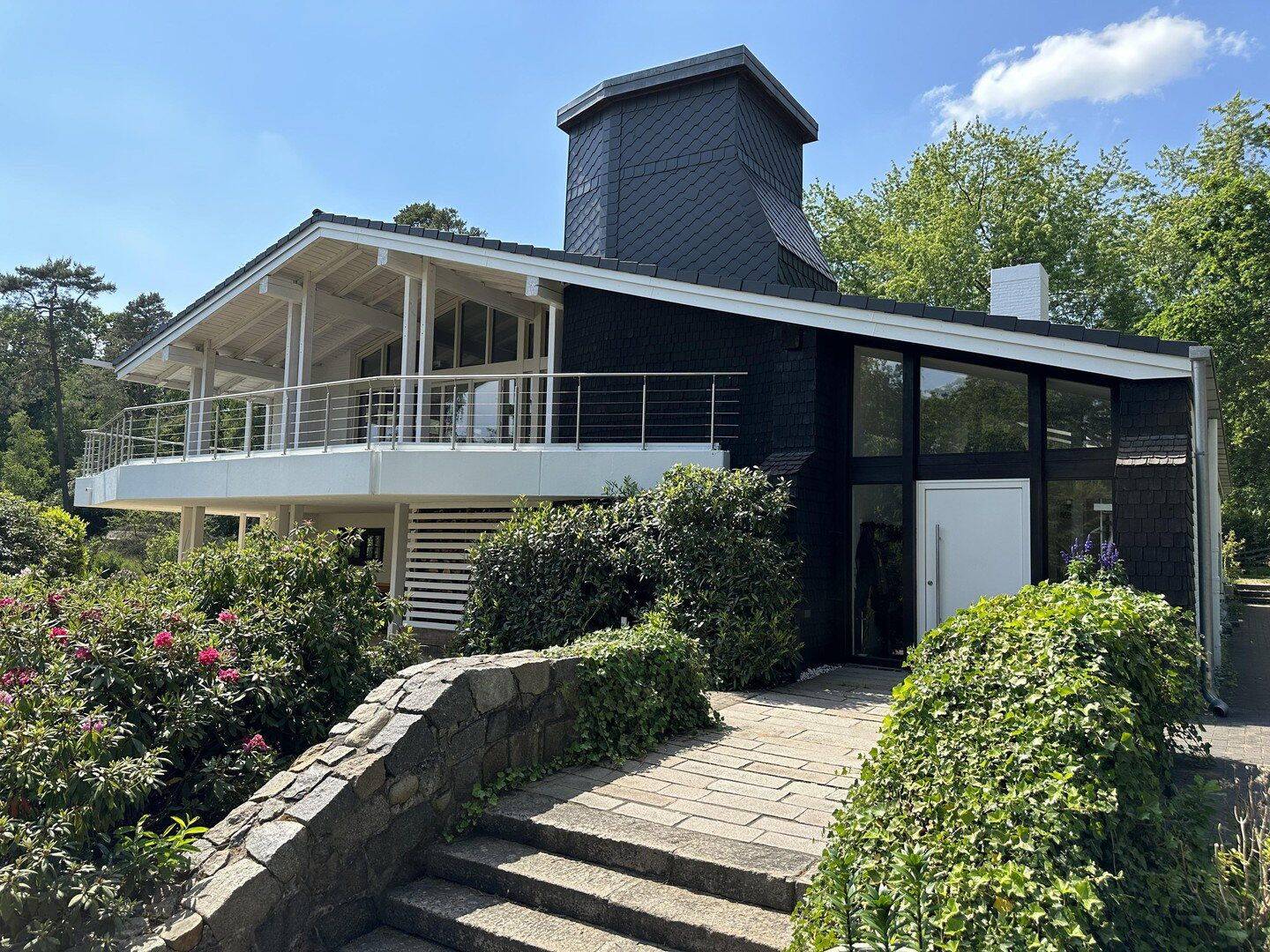 Wir suchen Mitbewohner – 130 qm Einliegerwohnung in großem Chalet in Bendestorf, 21227 Bendestorf