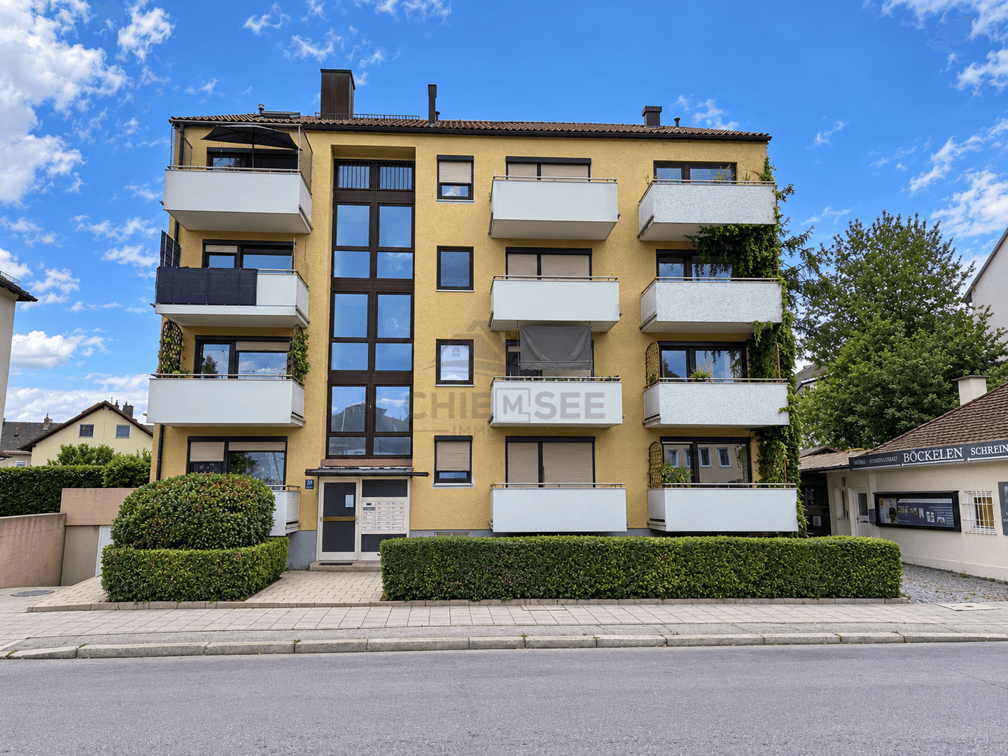 Renovierungsbedürftige Eigentumswohnung in München mit TG-Stellplatz, 80939 München (Milbertshofen-Am Hart Schwabing-Freimann)