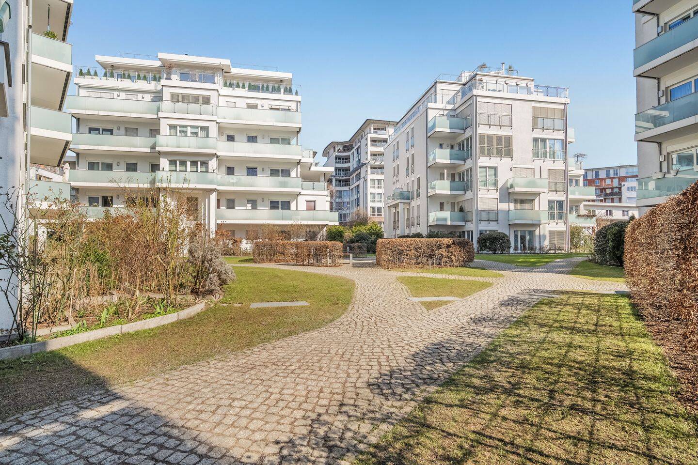 Moderne 4,5 Zimmer Wohnung nahe Engelbecken (provisionsfrei), 10179 Berlin (Mitte)