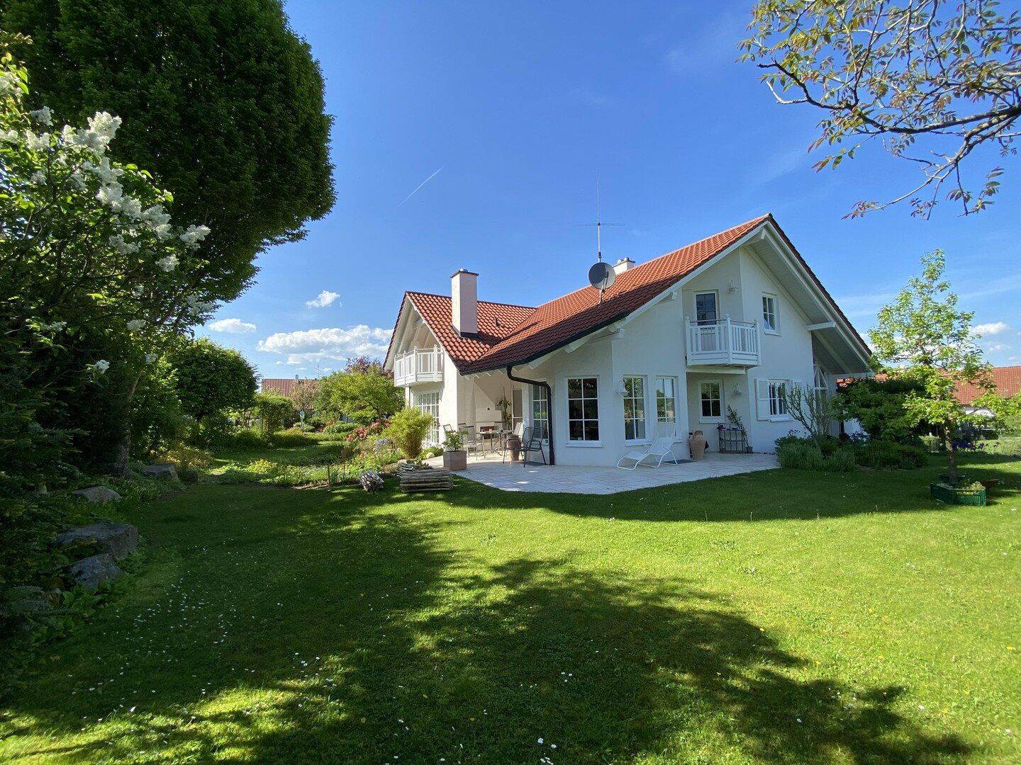 Lichtdurchflutetes Einfamilienhaus in Ortsrandlage, 89613 Oberstadion