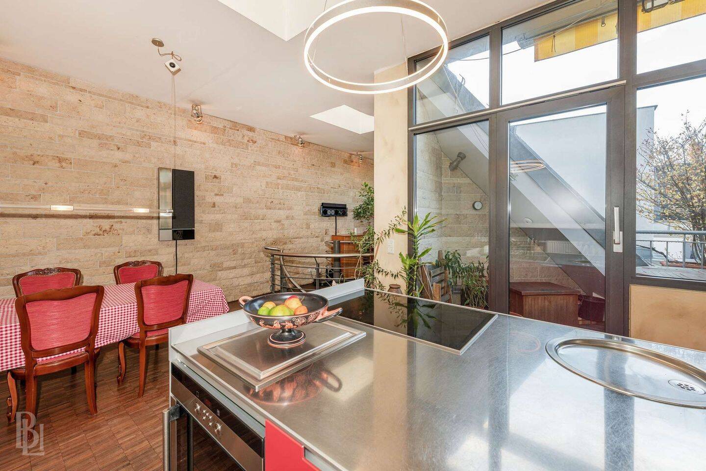 Toplage Prenzlauer Berg – DG-Maisonette mit Terrasse und Aufzug direkt in die Wohnung, 10405 Berlin (Pankow Prenzlauer Berg)