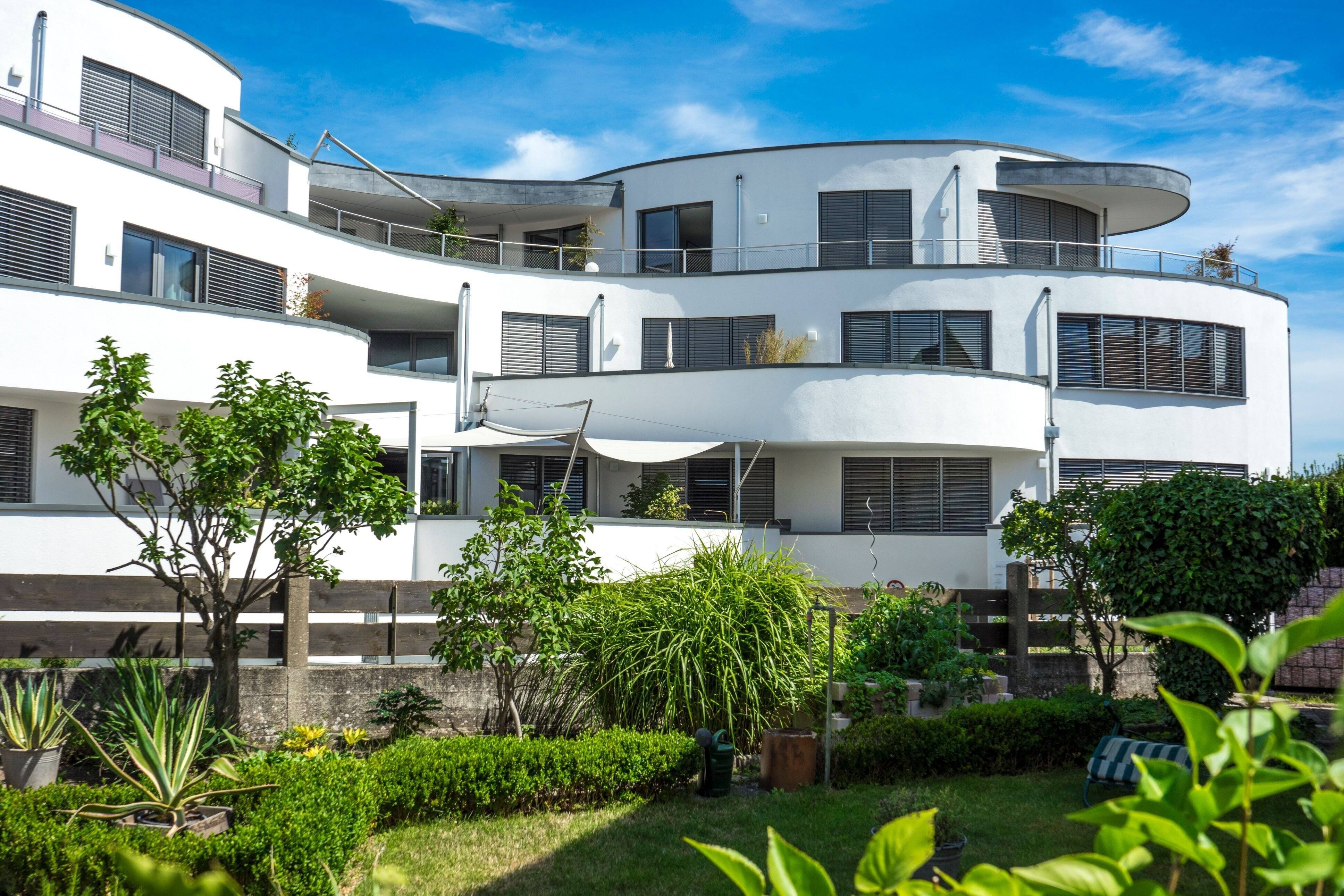 All Inclusive – Möbliertes Appartment mit Balkon – topmodern mit exklusiver Ausstattung und wöchentlicher Reinigung, 91074 Herzogenaurach