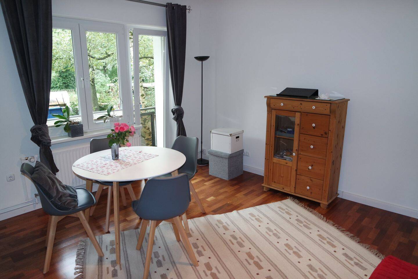 Möbliert 3-Zi Apartment in Marienthal mit 2 Balkone, All inklusive, 22043 Hamburg (Wandsbek Jenfeld Marienthal Tonndorf)