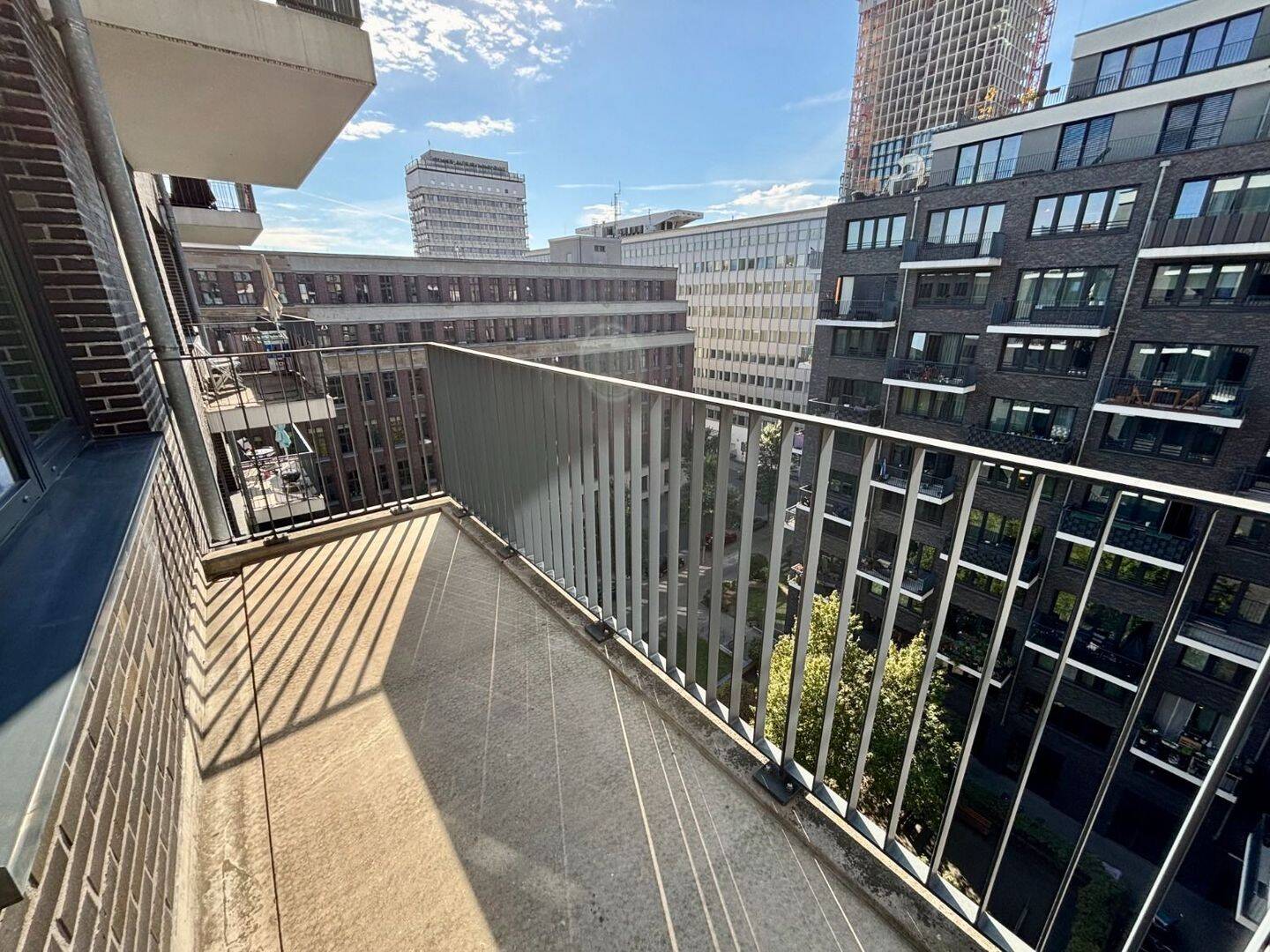 3-Zimmer-Neubauwohnung mit Balkon, EBK und Gäste-WC in Berlin-Mitte, 10178 Berlin (Mitte)