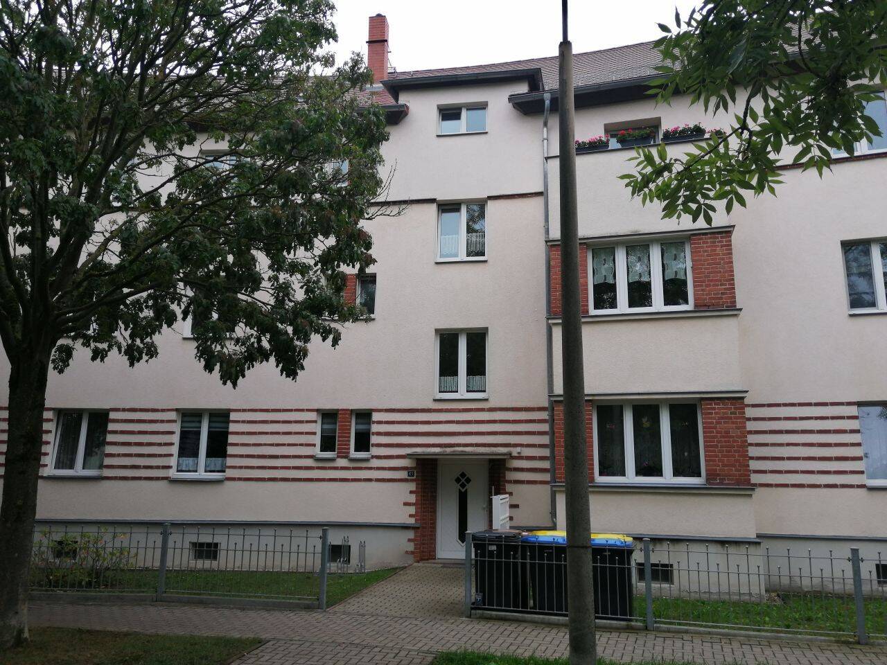 2-Raum-Wohnung in ruhiger und schöner Lage zu vermieten, 6618 Naumburg (Saale)