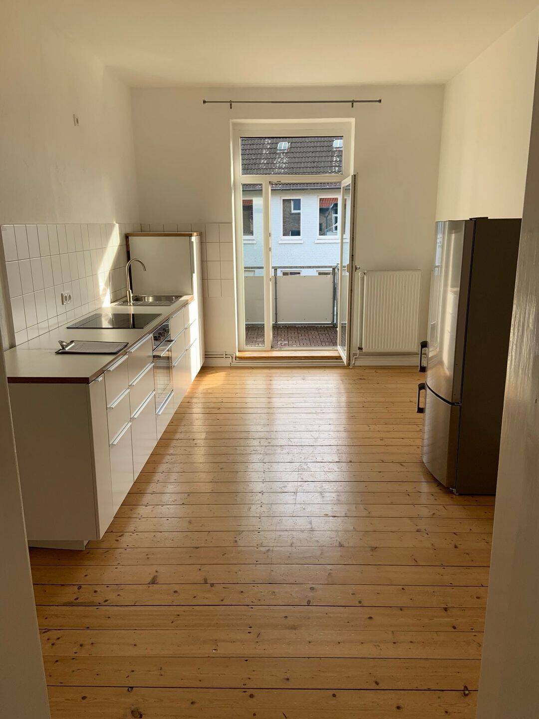 Charmante 2-Zimmer-Altbauwohnung mit Balkon, 38114 Braunschweig (Braunschweig Ölper)