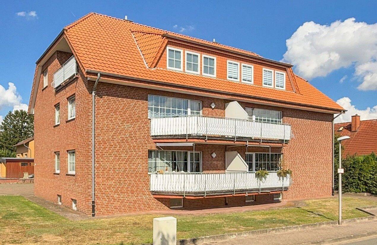 Energieklasse B: Helle 4-Zimmer Wohnung in gepflegem MFH in Adenstedt, 31246 Ilsede