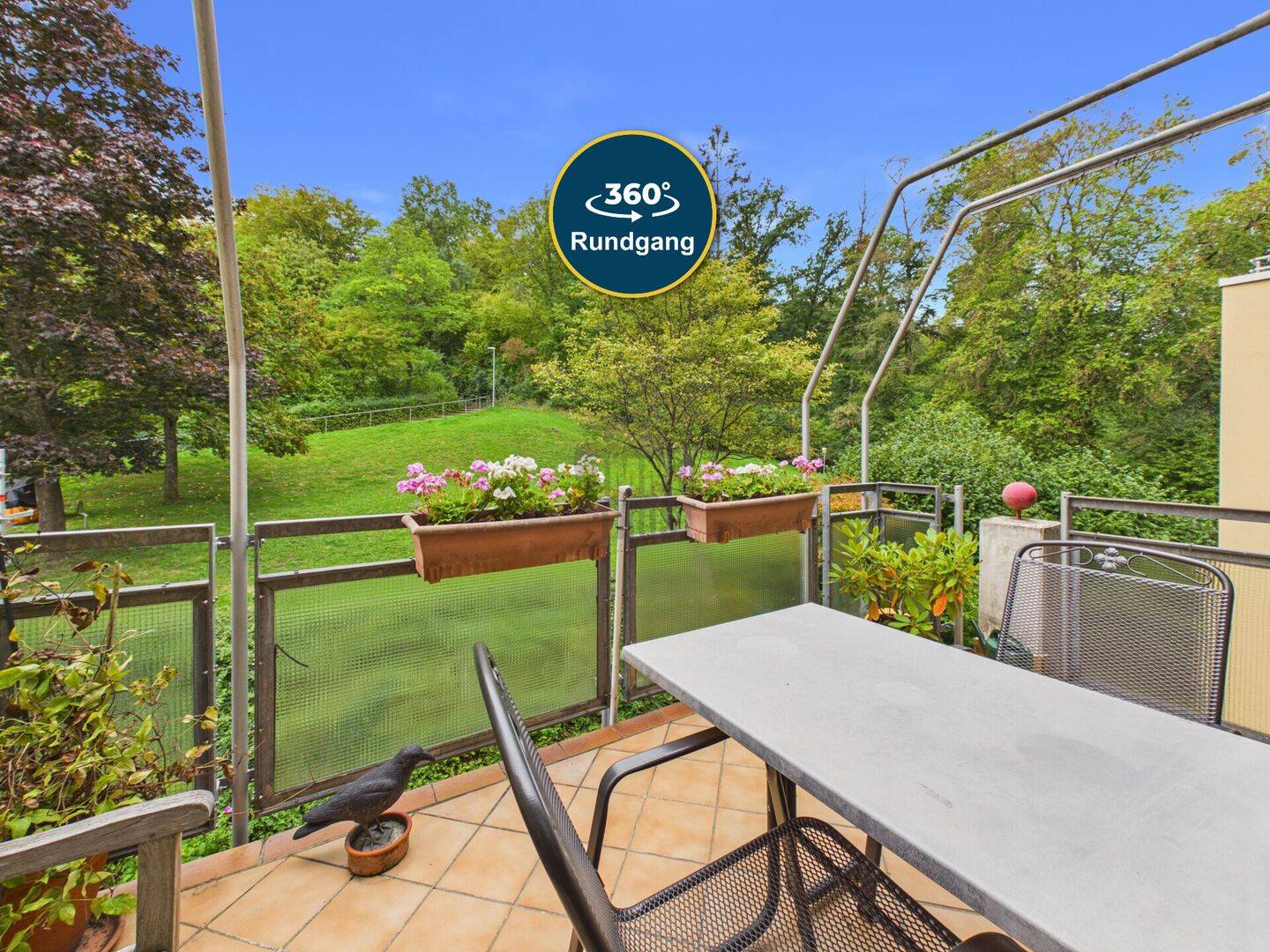 AUS 1. HAND – WOHNEN AM WALDRAND MIT SÜD-BALKON IN STUTTGART-BOTNANG, 70195 Stuttgart (Botnang)