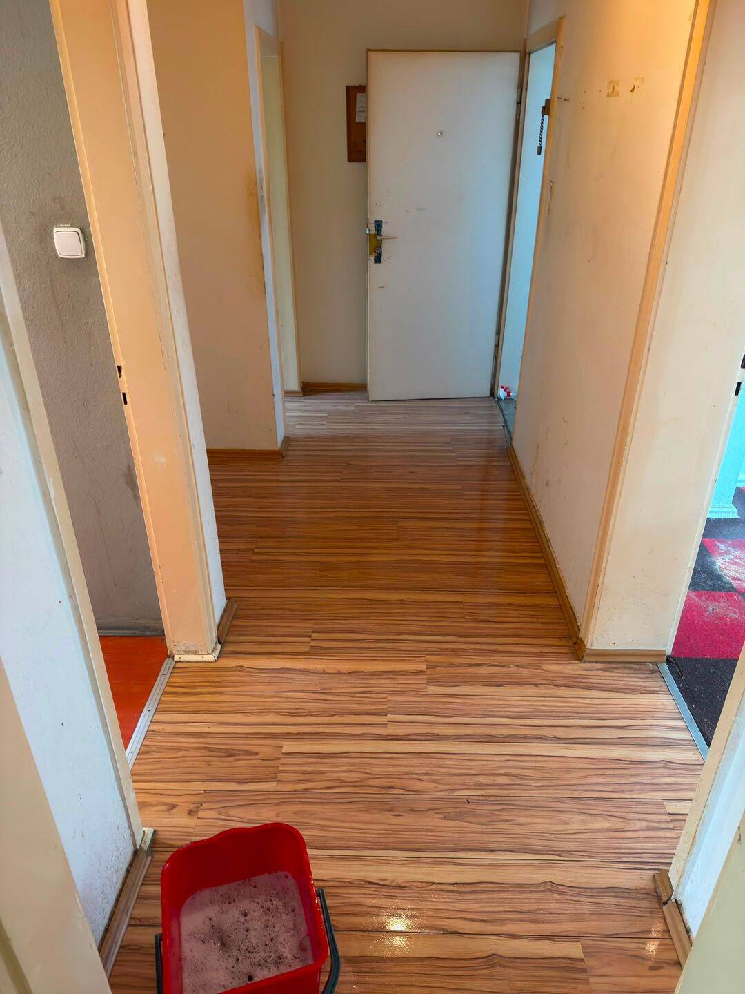 Provisionsfrei: 3-Zimmer-Wohnung (65 m²) mit Renovierungsbedarf – ideal für Gestalter, 42287 Wuppertal (Barmen)