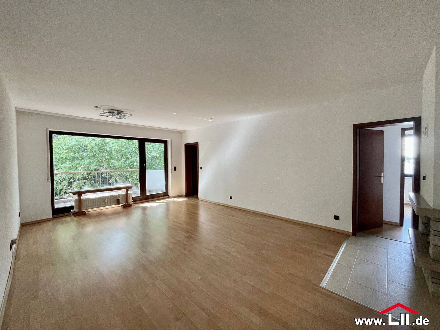 Westend-Süd: 3-Zimmer Wohnung mit Blick auf den Palmengarten, 60323 Frankfurt am Main (Westend-Nord Westend-Süd)