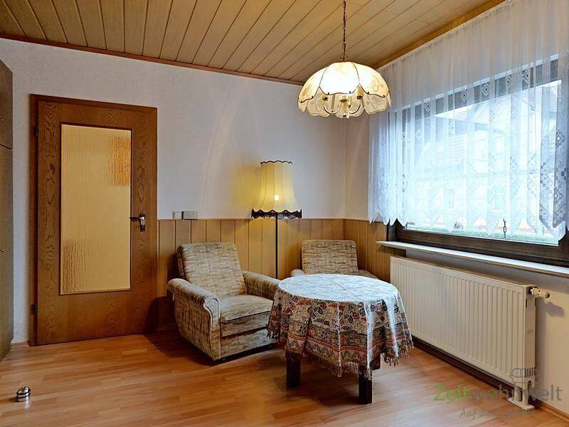 (EF0593_M) Jena: Hermsdorf, möbliertes Mini-Apartment mit separatem Hauseingang, WLAN und PKW-Stellplatz, 7629 Hermsdorf