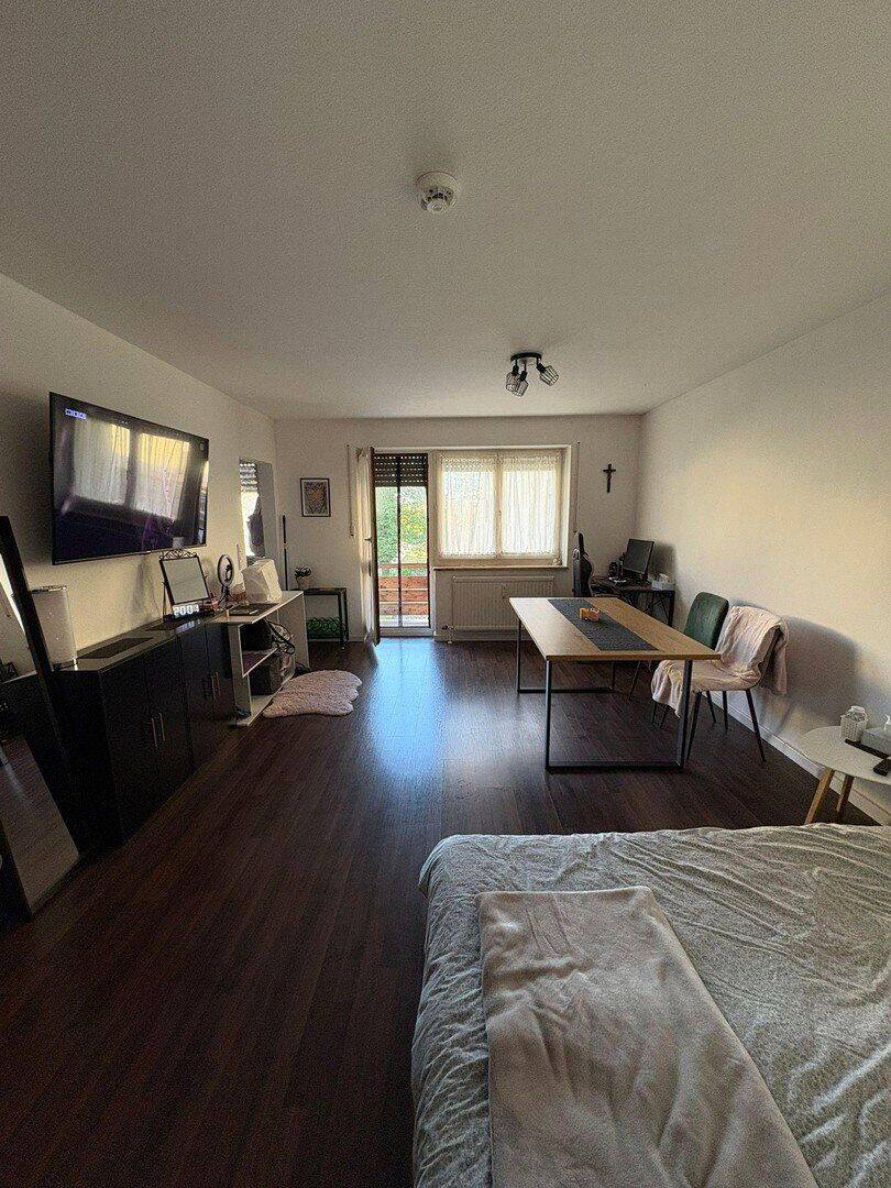 1-Zimmer-Wohnung mit Balkon, Einbauküche & Tiefgaragenstellplatz in Passau, 94034 Passau (Altstadt Grubweg Hacklberg Hals)