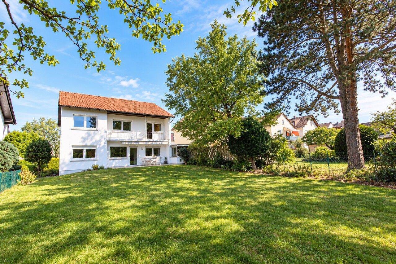 albero:) Ein Zuhause mit Atmosphäre großzügiges Grundstück in gewachsener Wohnlage, 63500 Seligenstadt