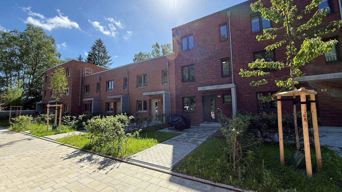 Viel Platz im Reihenhaus- Attraktives Haus zur Miete mit Terrasse und Garten in Hamburgs Westen, 22559 Hamburg (Altona Rissen)