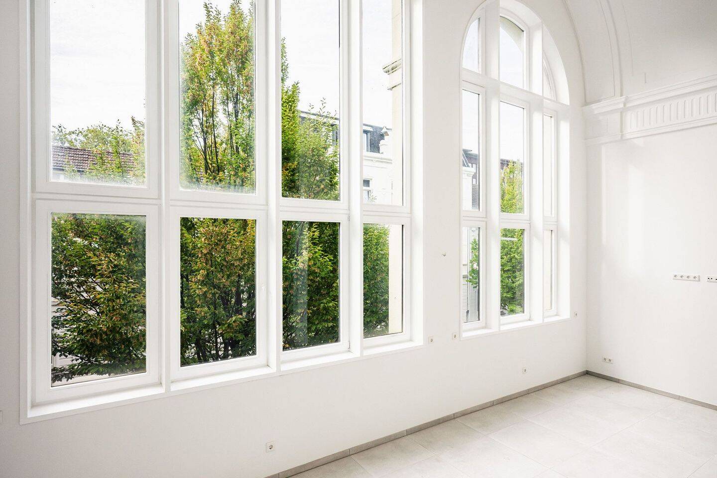 Ein Stück Stadtgeschichte zum Wohnen. Eine besondere Maisonettewohnung im Alten Lyzeum., 46045 Oberhausen