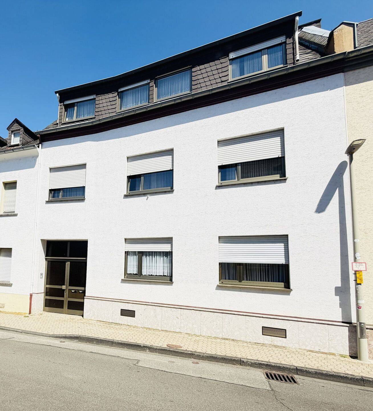 Viel Platz, ein besonderer Ausblick und individuelles Entwicklungspotenzial in Koblenz-Güls, 56072 Koblenz (Güls Metternich Rübenach)