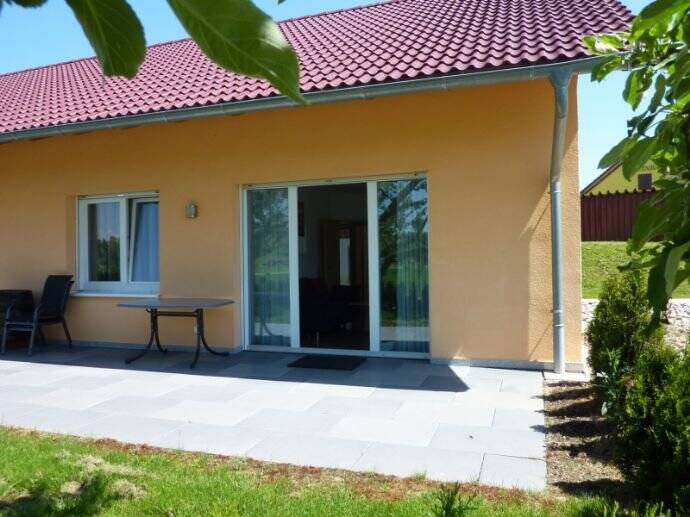 Langenbrettach – chic möbliertes Haus mit 3 Zimmern und Garten, 74243 Langenbrettach