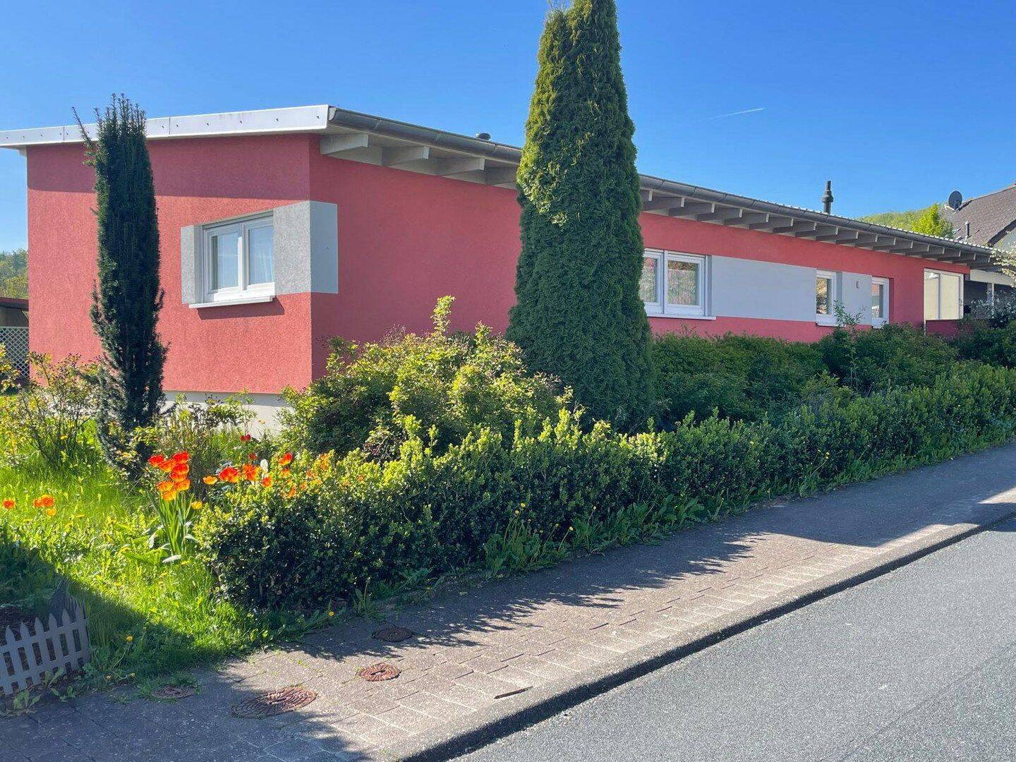 barrierefreies Zuhause mit 4 Zimmern in Calden-Fürstenwald, 34379 Calden