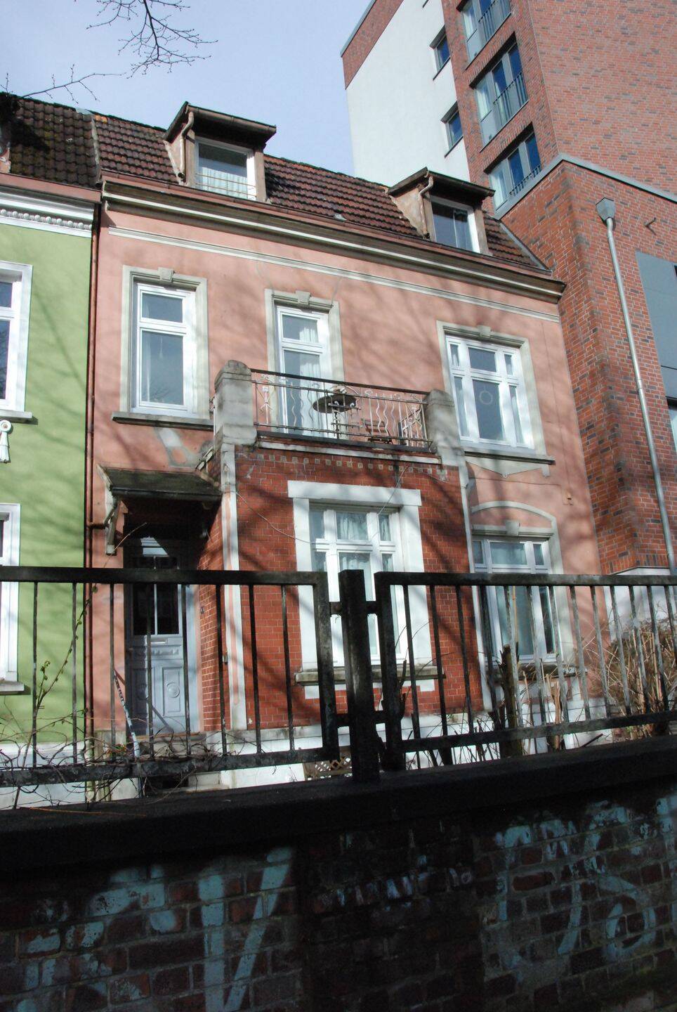 Charmante Altbauwohnung in Barmbek Nord möbliert und befristet, 22309 Hamburg (Hamburg-Nord Barmbek-Nord Bramfeld Ohlsdorf Steilshoop)