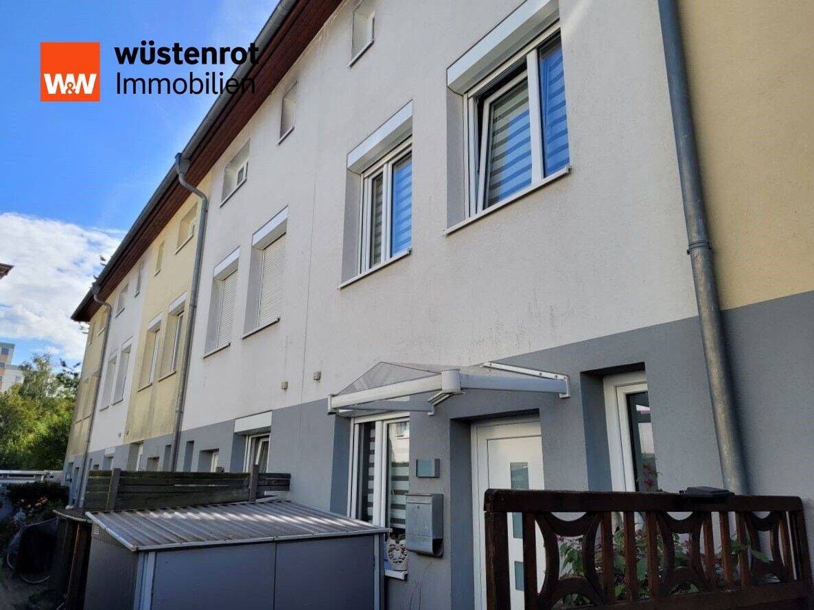 Energieeffizient. Stilvoll. Modern. Großzügiges RMH mit zauberhaftem Garten und PKW-Stellplatz, 22047 Hamburg (Wandsbek Bramfeld Tonndorf)
