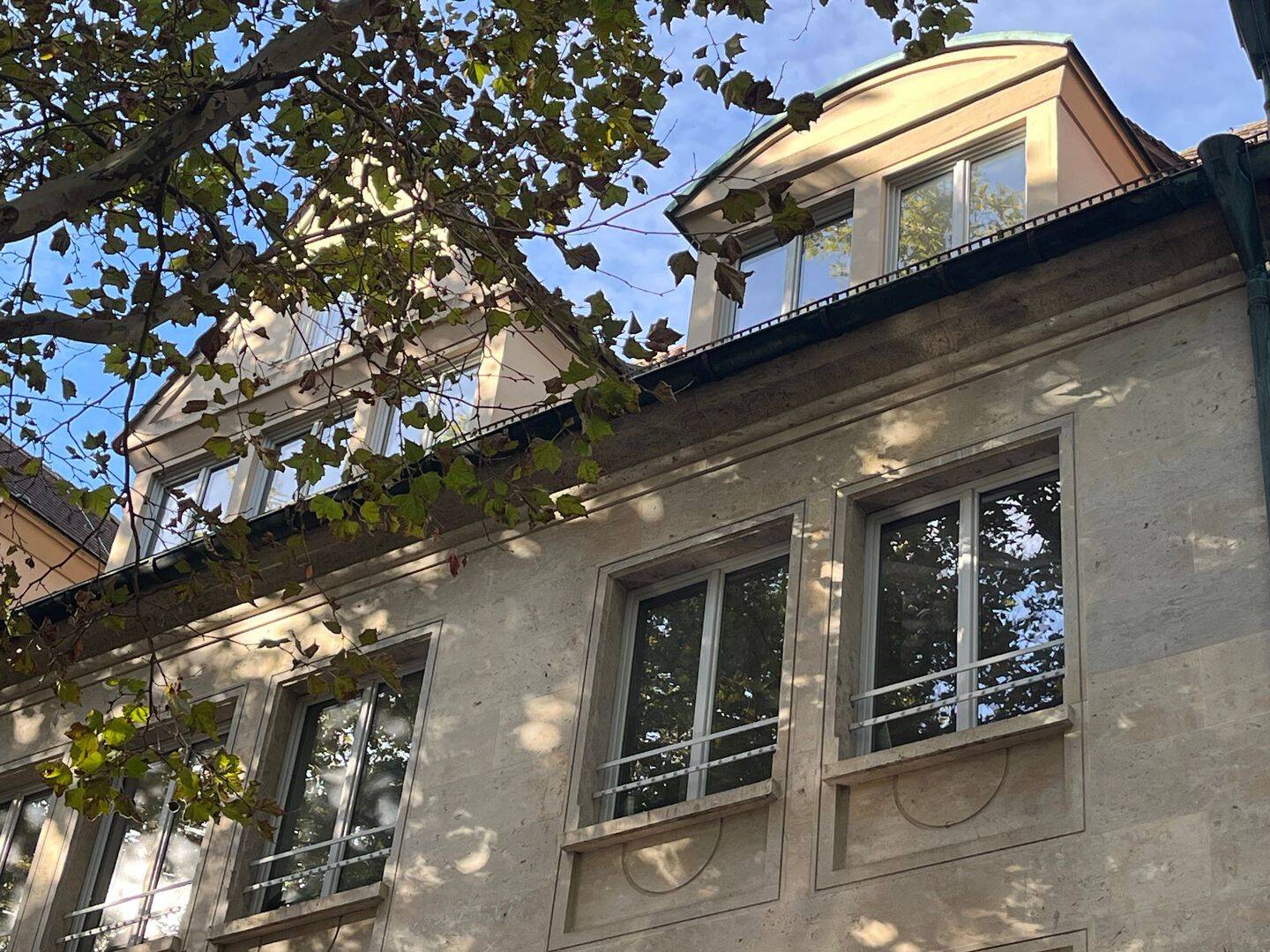 helle 2 1/2 Zimmer Wohnung im DG mitten im Herzen von Bamberg zu vermieten, 96047 Bamberg (Bamberg Gaustadt)