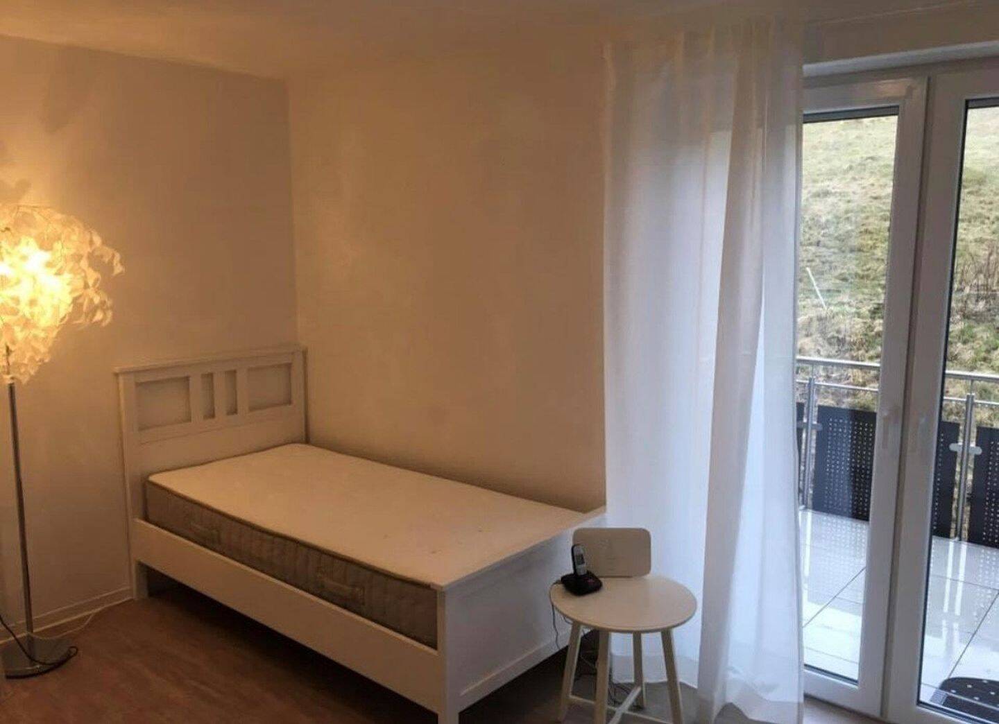 Apartment! Südbalkon! Neuwertig! Modern! Barrierefrei! Ruhig!, 33100 Paderborn
