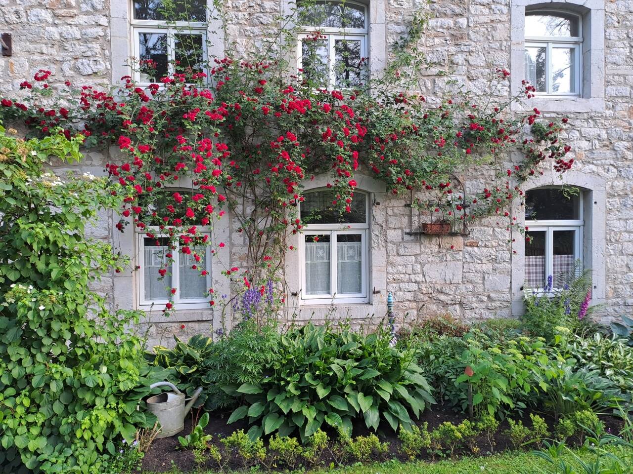 Historisches Wohnhaus mit Einliegerwohnung und vielseitigen Nutzungsmöglichkeiten in Aachen-Hahn, 52076 Aachen