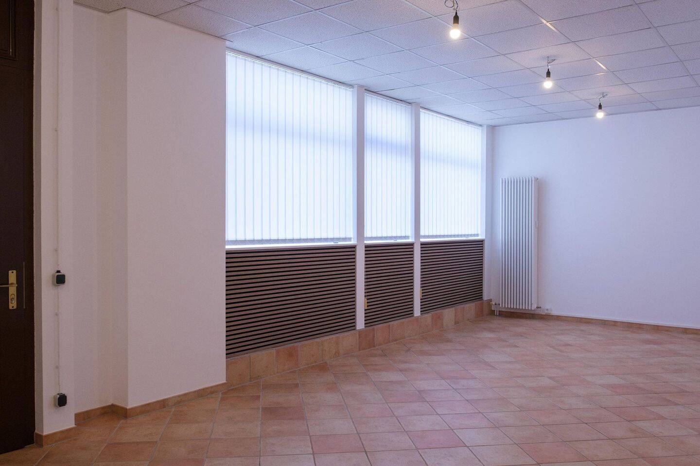 Hochwertige 3-Zimmer EG-Wohnung Erstbezug nach Sanierungm im Loft-Stil Mannheim, 68219 Mannheim (Rheinau)