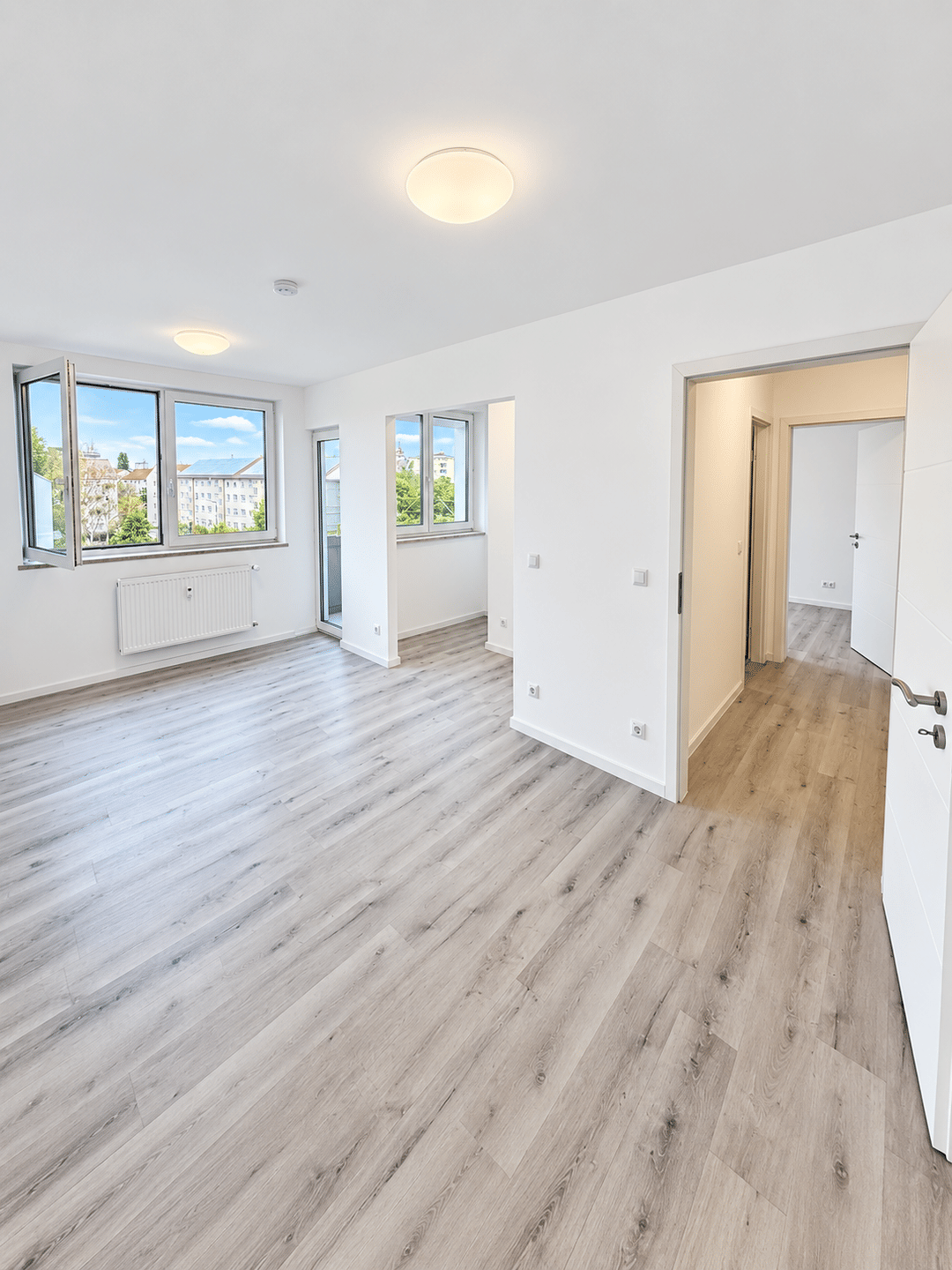 Erstbezug nach Kernsanierung – hochwertige 2-Zimmer Wohnung mit Balkon, 90480 Nürnberg (Gleißhammer Mögeldorf Tiergarten Weichselgarten Zerzabelshof)