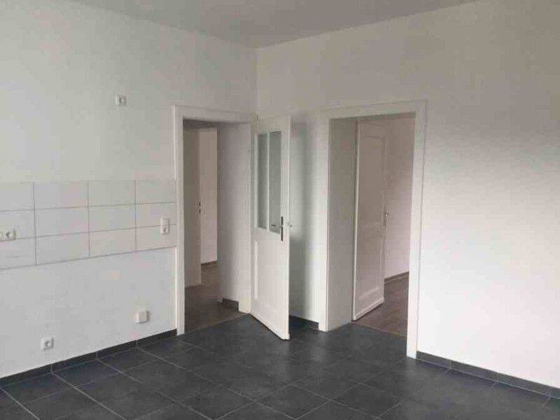 Charmante 2-Zimmer-Wohnung nach Sanierung, 56073 Koblenz