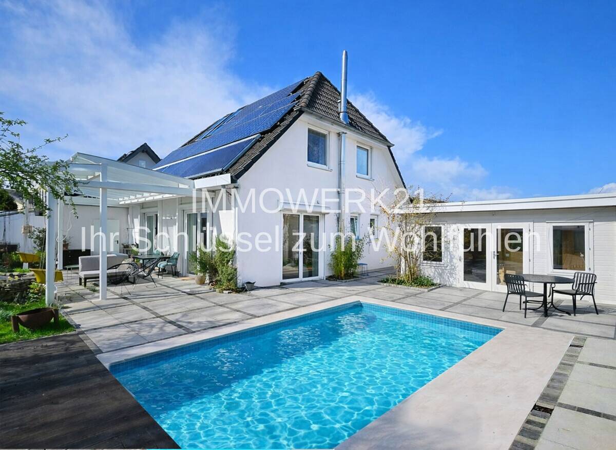 Stilvolles Traumhaus mit Pool & Sauna in ruhiger und familienfreundlicher Bestlage von Euskirchen, 53881 Euskirchen
