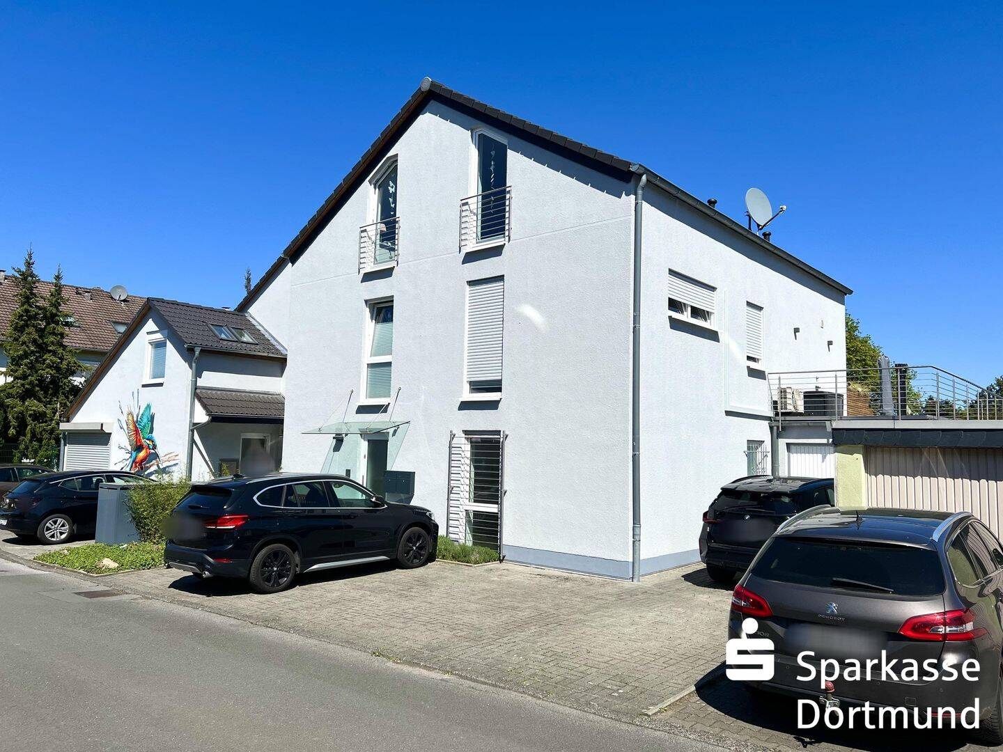 Neuwertige Wohnung mit eigenem Garten, 44269 Dortmund (Benninghofen Berghofen Schüren)