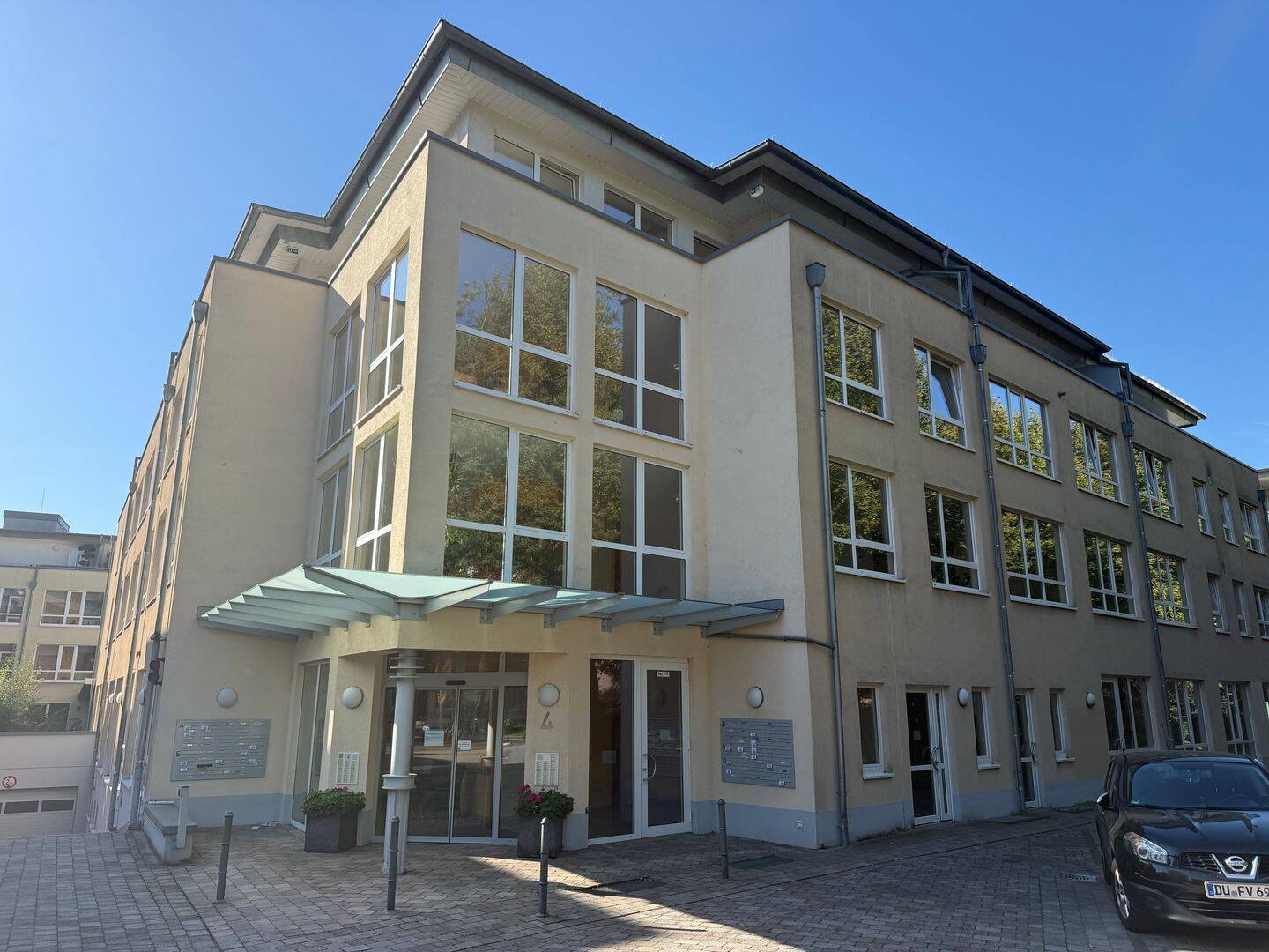Barrierefreie 2-Zimmer-Wohnung mit Balkon & Aufzug – zentral in Moers, 47441 Moers