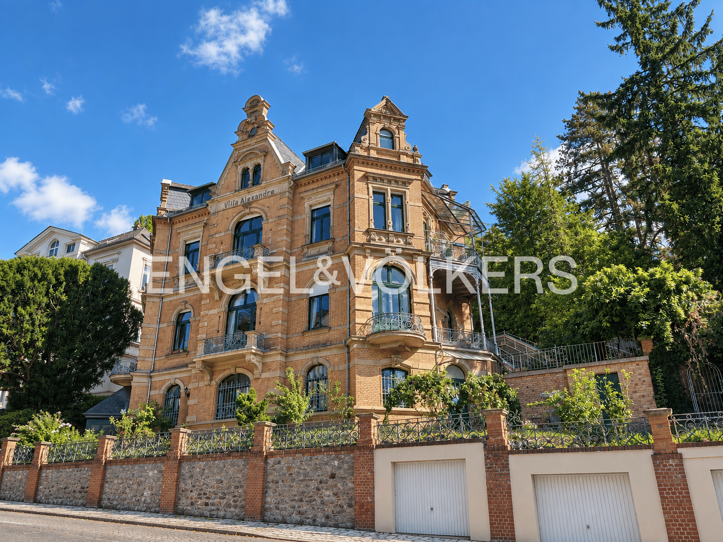 Stilvolle Altbauwohnung mit Terrasse und Gartenbereich im Wiesbadener Nerotal, 65193 Wiesbaden (Sonnenberg Wiesbaden)