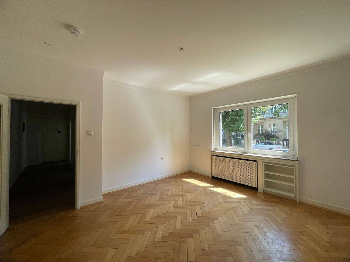 Oberkassel Großzügige 2-Zimmer-Wohnung mit Balkon, 40545 Düsseldorf (Oberkassel)